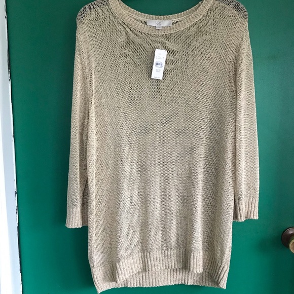 LOFT Tops - LOFT Plus yarn gold shirt